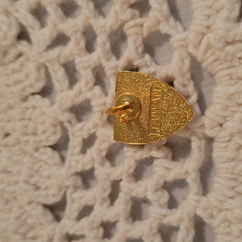 Episcopalia Lapel Pin - Picture 3 of 3